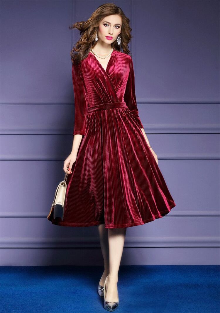 Chia sẻ kinh nghiệm diện váy nhung vừa đẹp vừa thu hút  Bản tin Bình Thuận