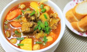 Món ăn giáng sinh Việt Nam có gì đặc biệt?